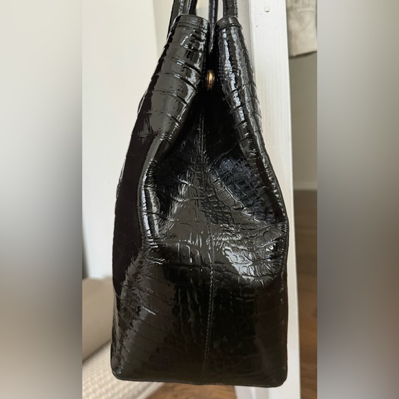 Brahmin Medium “Julian” Croc-Embossed Leather Bag - Picture 5 of 16